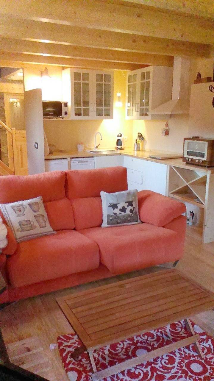 Three-Bedroom House in Biescas, Pirineo Aragonés