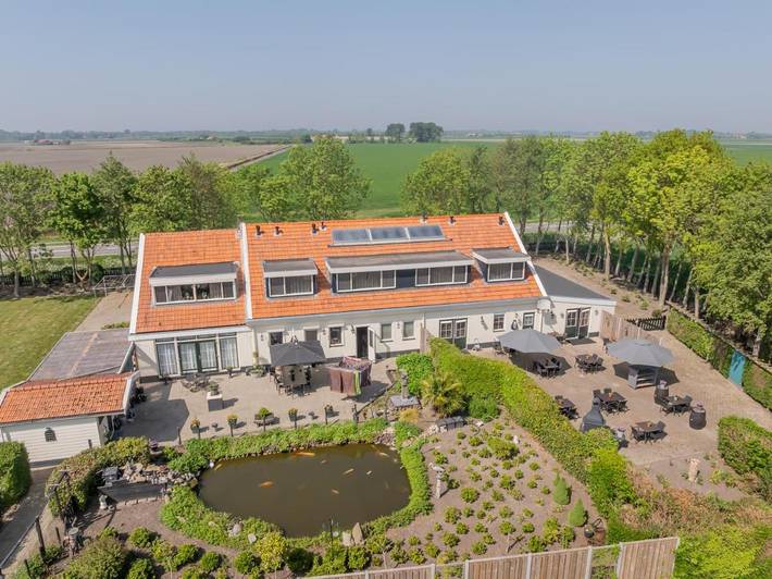 Chambre d’hôte pour 2 personnes, avec Terrasse ainsi que Jardin et Piscine à Burgh-Haamstede