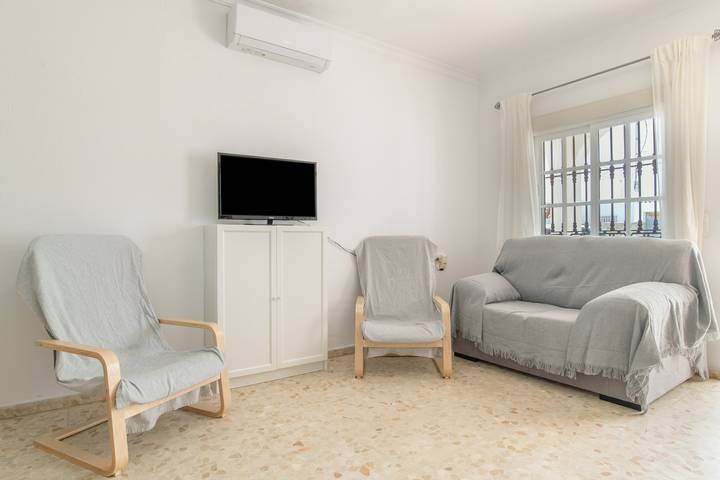 Casa vacacional 'Diego' con jardín privado y Wi-Fi in Playa El Palmar, Vejer de la Frontera