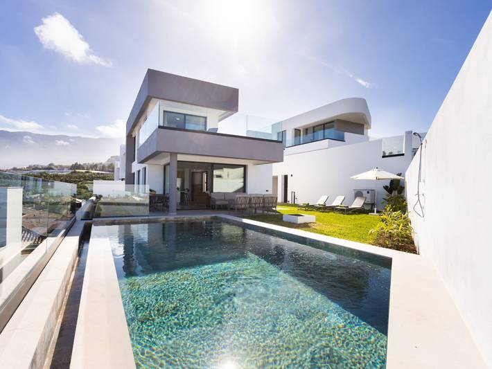 Apartamento para 8 personas, con balcón y jardín en Playa de los Roques