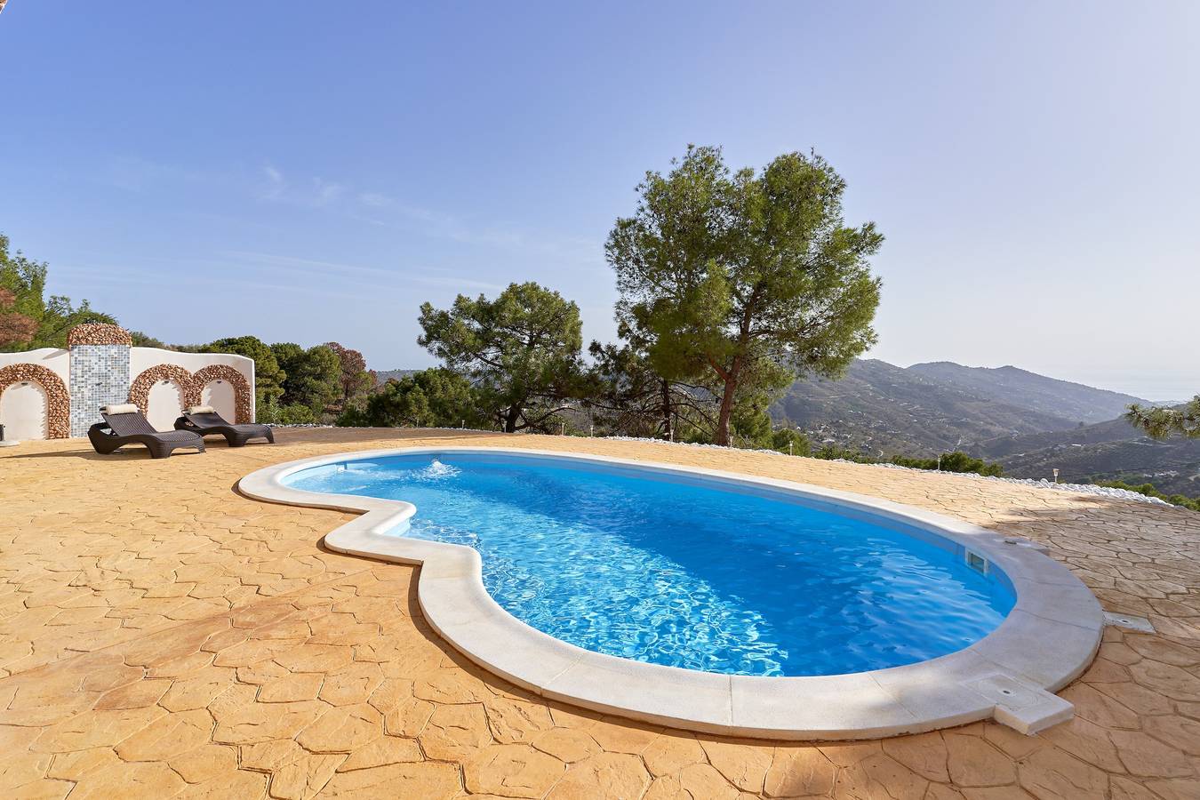 Ferienhaus 'Tower House' mit Meerblick, Wlan und Klimaanlage in Cómpeta, Málaga Provinz