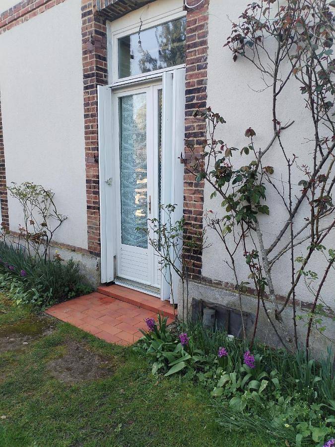 Gîte pour 3 personnes à Conches-en-Ouche - 2