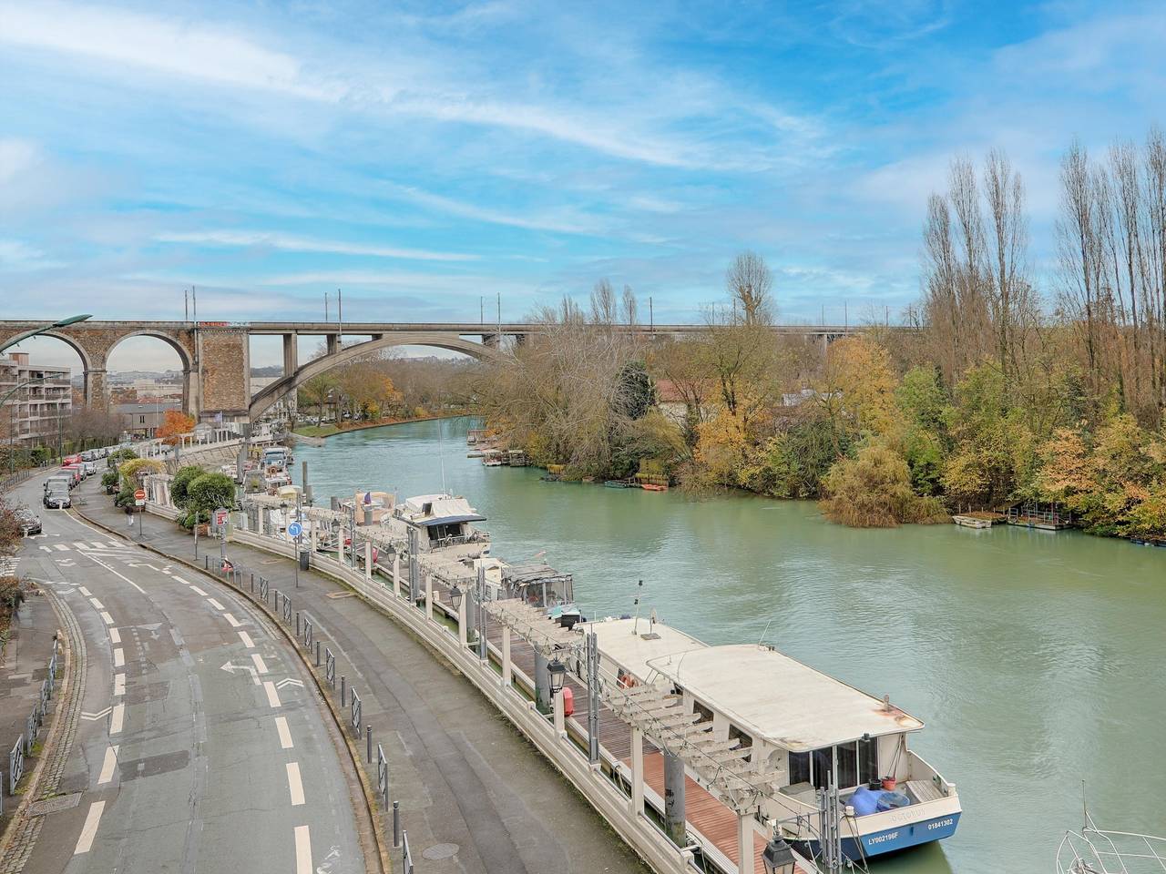 Apartamento entero, Estancia para parejas junto al río cerca de París in Nogent-sur-Marne, Valle del Marne