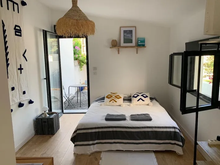 Apartamento de vacaciones para 2 personas, con terraza además de jardín y vistas - 1