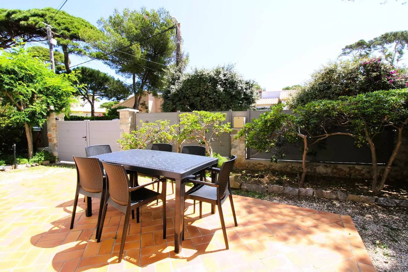 Villa pour 6 personnes à 100 mètres de la plage situé sur le Port d'Hyères in Hyeres, Parc national de Port-Cros