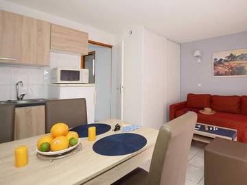 Camping for 6 People in Salavas, Ardèche, Photo 4