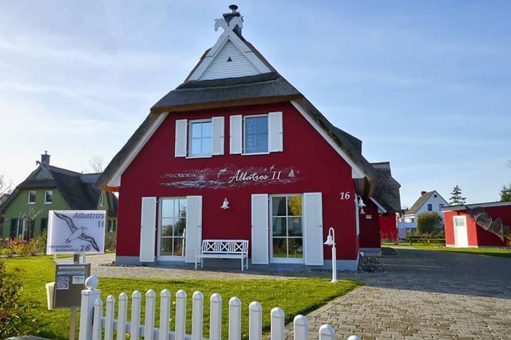 Ferienhaus für 8 Personen, mit Terrasse und Garten sowie Sauna