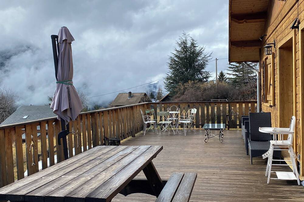 Mountain chalet, close to ski slopes and sporting activities. in Valdeblore, Nice region