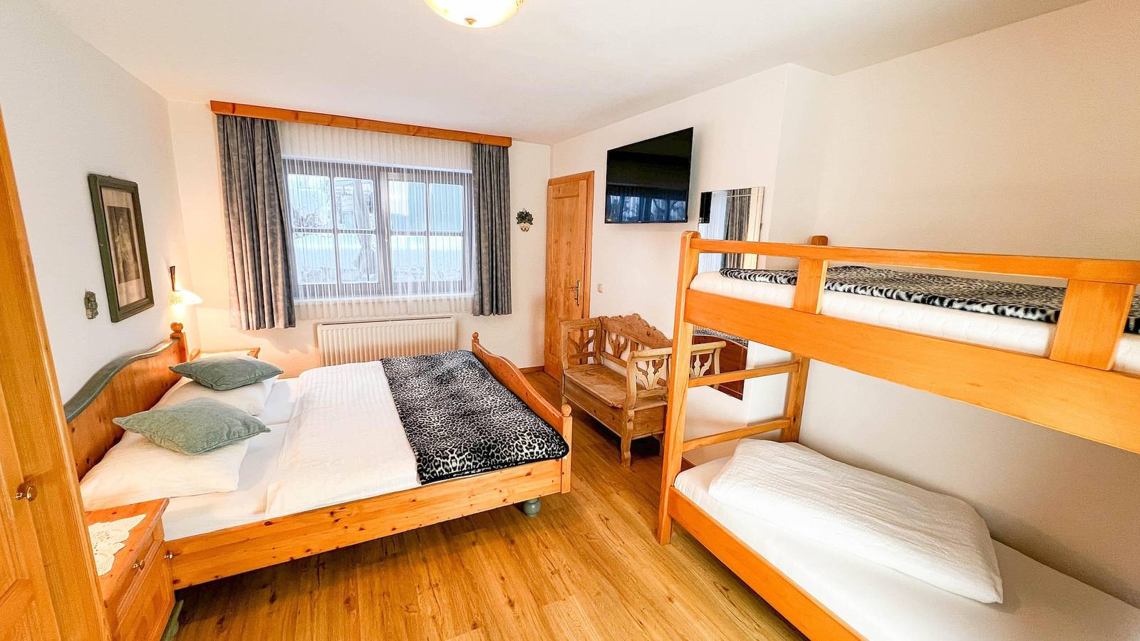 Geheel vakantieappartement, Ap.Iv + V/4 Schlafräume/Bad, Wc in Kleinarl, Ski Amadé