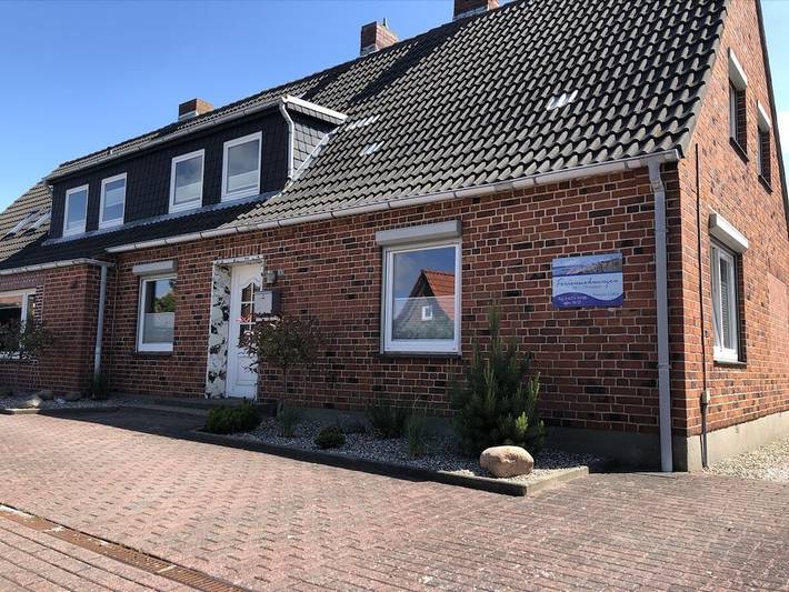 Ferienhaus für 4 Personen, mit Terrasse in Neue Tiefe