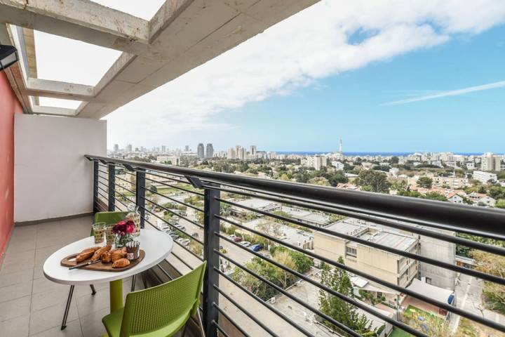 Gîte pour 2 personnes, avec balcon, adapté aux familles à Tel Aviv - 4