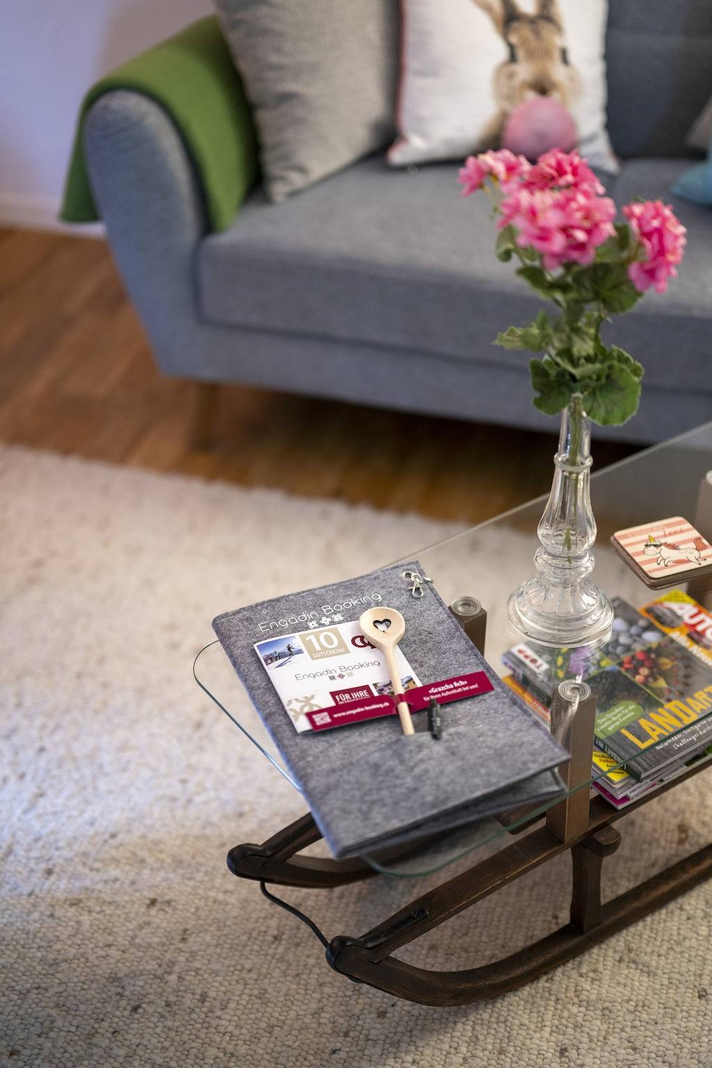 Ganze Wohnung, Chasa Valbernard 4302: Hochwertig renovierte 4½-Zimmerwohnung gleich beim Golfplatz in Vulpera, Tarasp