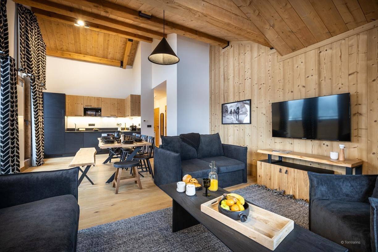 Entire apartment, Résidence Terresens Le Flocon Blanc - 5 room apartment 10 people (Premium) in La Chapelle-d'Abondance, Les Portes du Soleil