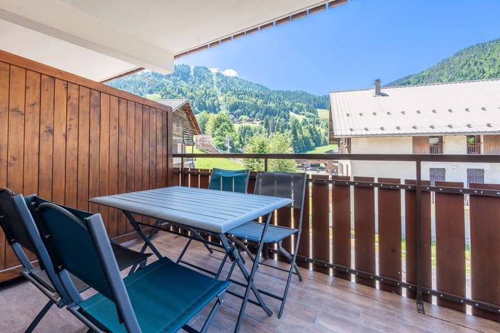 Gîte pour 4 personnes, avec balcon/terrasse dans Office De Tourisme De La Clusaz - 2
