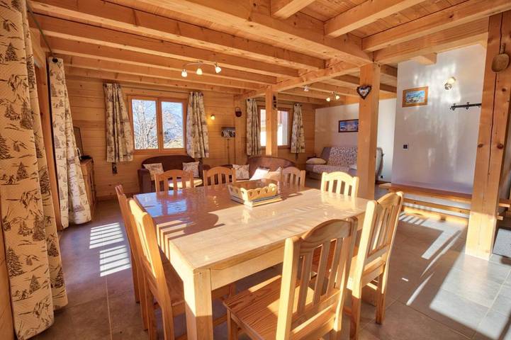 Chalet pour 8 personnes, avec Balcon à Notre-Dame-de-Bellecombe