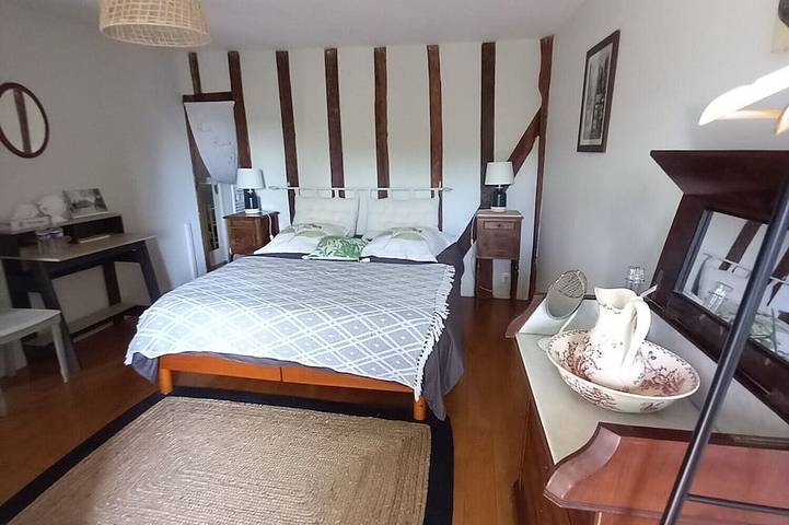 Location de vacances pour 2 personnes, avec Jardin à Le Grand-Lucé