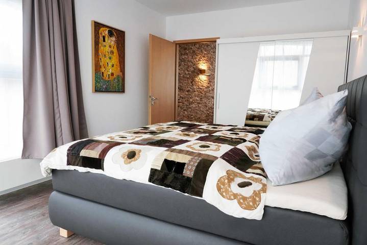 Ferienwohnung für 5 Personen, mit Sauna und Terrasse, mit Haustier in Zoo Leipzig - 4