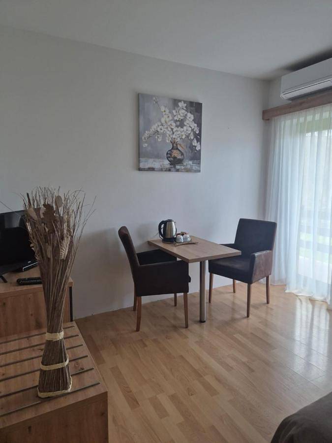 Maison d’hôte pour 2 personnes, avec sauna et jardin dans Rastovača - 3