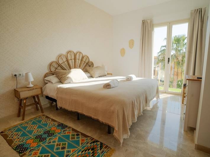 Ganze Ferienwohnung, Ferienwohnung für 6 Personen mit Pool in Sol Andalusi, Alhaurín de la Torre