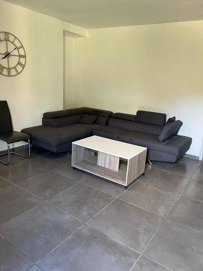 Location de vacances pour 7 personnes, avec jardin ainsi que vue et piscine, animaux acceptés à Fabras - 3