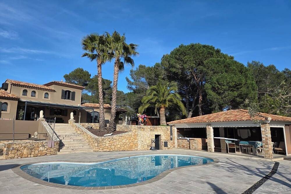 Villa d’exception avec piscine privée et sauna - 8 personnes in Puget-sur-Argens, Côte méditerranéenne (France)