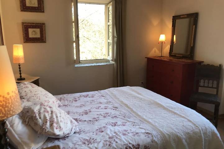 Location de vacances pour 8 personnes, avec terrasse et jardin, animaux acceptés à Lagrasse - 3