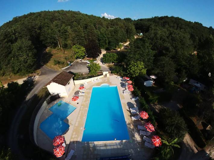 Gîte pour 6 personnes, avec terrasse et piscine, animaux acceptés en Dordogne - 4