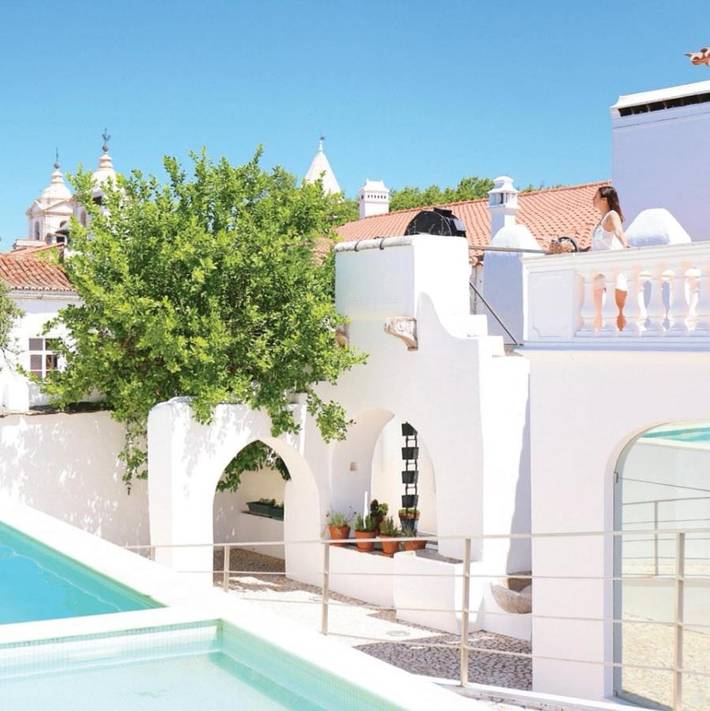 Hotel para 2 pessoas, com Varanda e Terraço e ainda Jardim and Piscina infantil em Município de Vila Viçosa