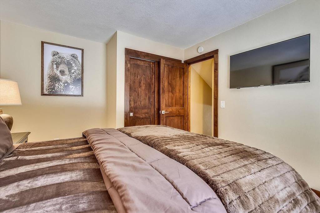 Ganze Wohnung, Tahoe Donner Condo on the Creek in Truckee, Donner Lake