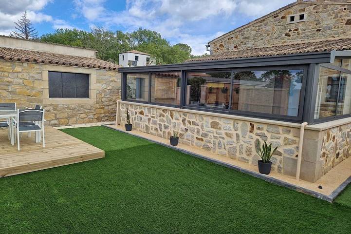 Appartement de vacances pour 4 personnes, avec terrasse et jardin