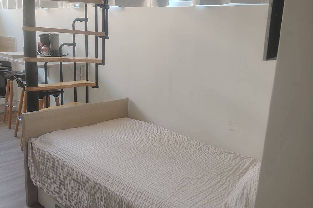 Appartement entier, Perpignan Appart 5 mns Centre,Palais  Congrès et Exposition 5 personnes (5 Lits) in Perpignan, Côte d'Améthyste