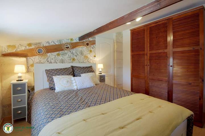 Location de vacances pour 2 personnes, avec piscine et jardin à Saint-Denis-de-Pile - 3