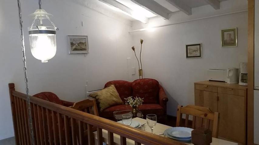 Gîte pour 2 personnes, avec Terrasse ainsi que Jardin et Piscine à Roquetaillade