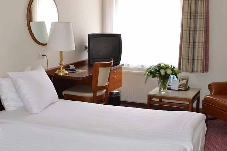 Hotel für 2 Personen - 1