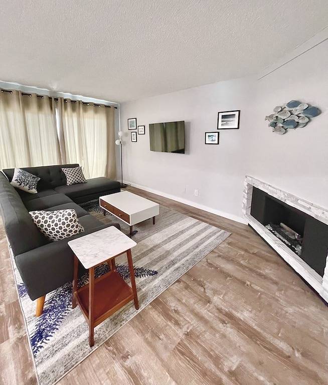 Vacation rental for 4 people, with balcony and hot tub in Manhattan Beach