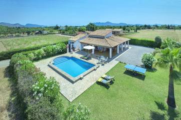 Villa in Pollença, Serra de Tramuntana für 4 