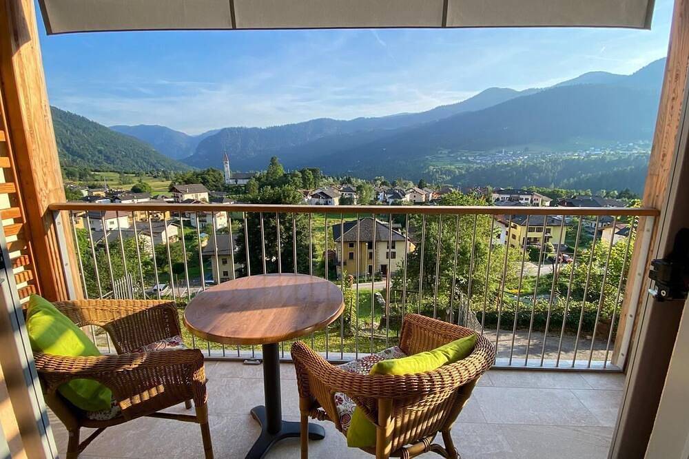 Appartement entier, Casa Bice - A new apartment in the center of Tesino in Castello Tesino, Valsugana