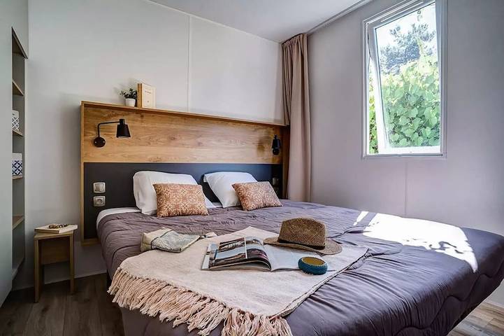 Mobil home pour 10 personnes dans Luna Park La Palmyre - 3