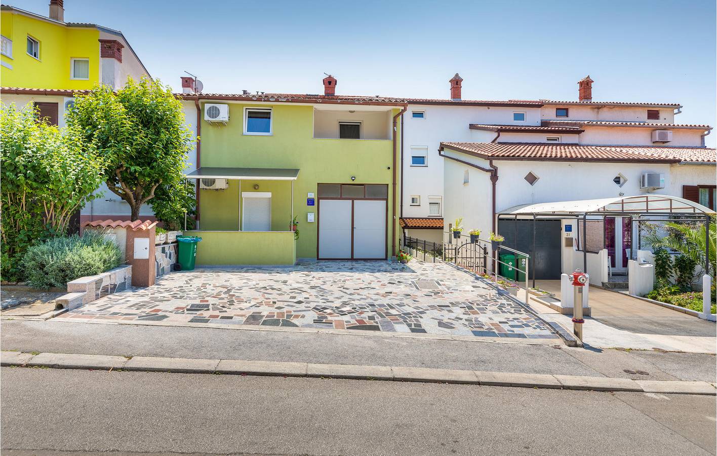 Appartement de vacances entier, Appartement confortable avec terrasse, parking et Wi-Fi – à 2,5 km de la plage Havajka in Pula-Medulin, Pula