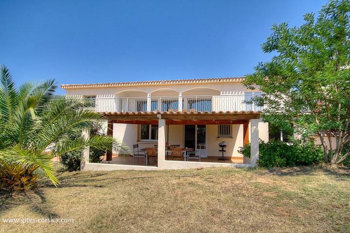 Santa I in Figari, Distrito de Sartène