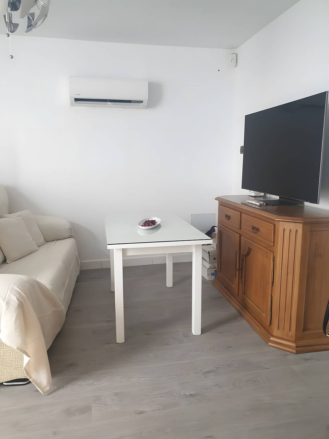 Apartamento entero, Apartamento 'Serranía' con terraza privada, Wi-Fi y aire acondicionado in Ronda, Provincia de Málaga