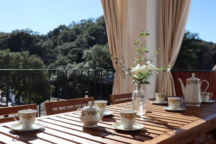 Ferienhaus für 4 Personen, mit Balkon und Terrasse sowie Ausblick