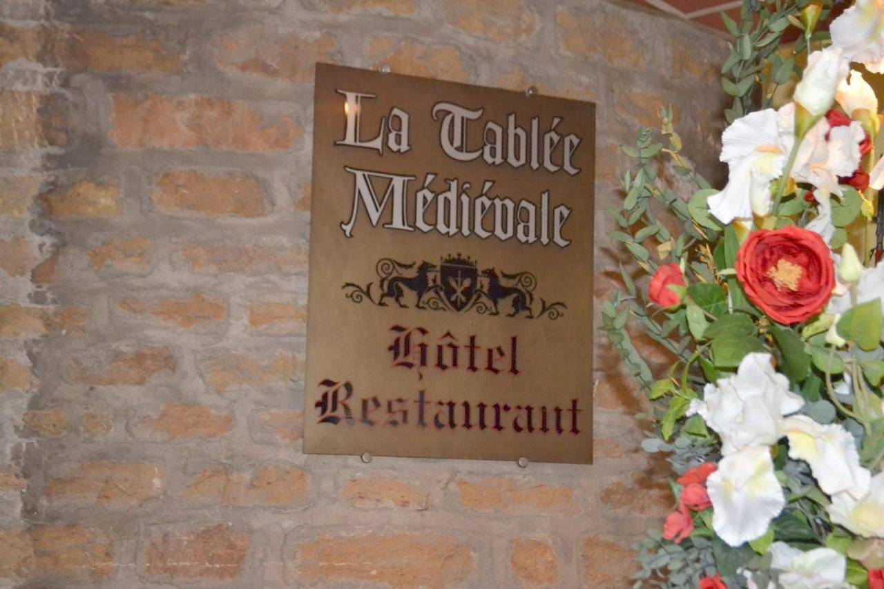 La Tablée Médiévale in Civrieux-d'Azergues, Lyon et ses environs