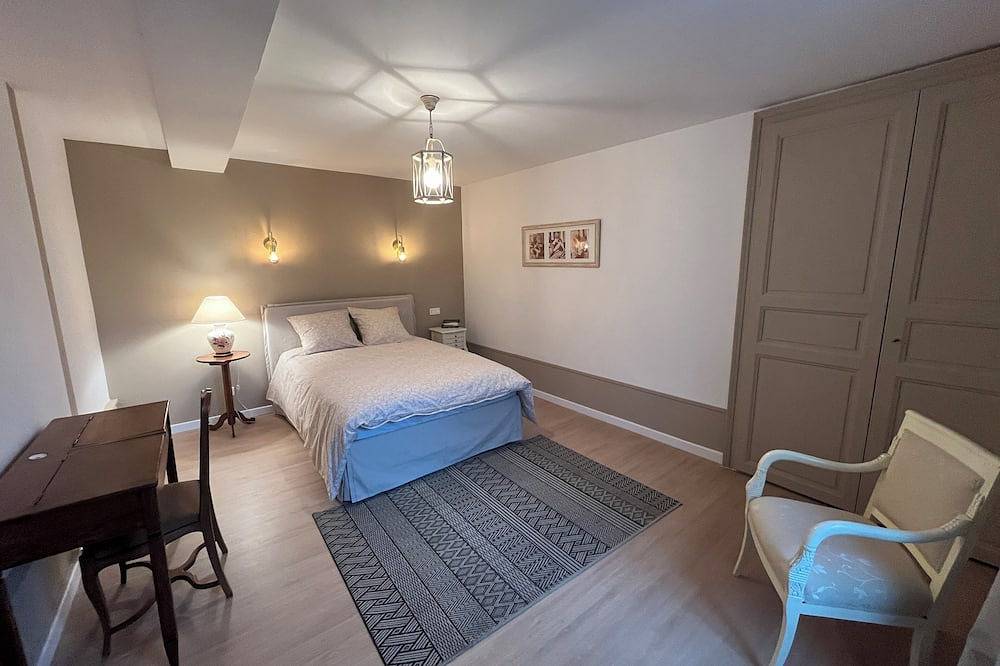 La Maison d'Hyppolite - gîte for 8 people in Châtillon-sur-Seine, Región de Montbard