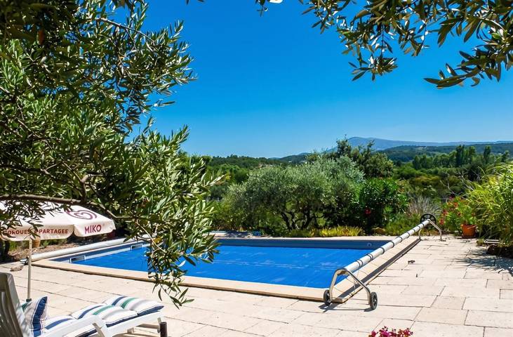 Location de vacances pour 4 personnes, avec Piscine à Saint-Hippolyte-le-Graveyron