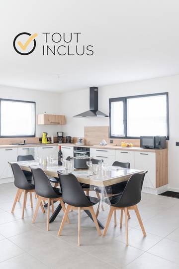 Gîte pour 6 personnes, avec terrasse et jardin à Saint-Pabu