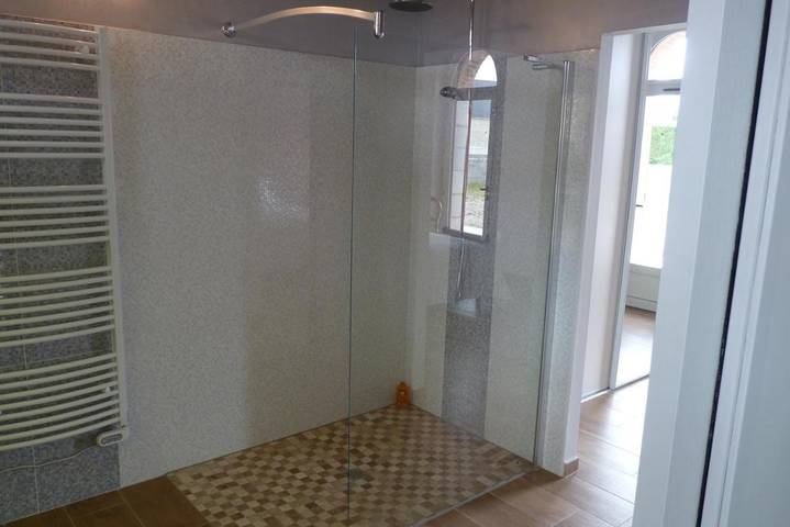 Location de vacances pour 10 personnes, avec jacuzzi et jardin à Longué-Jumelles - 4