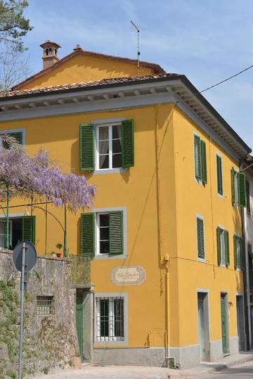Maison d’hôte pour 2 personnes, avec vue et jardin ainsi que sauna et terrasse à Bagni di Lucca