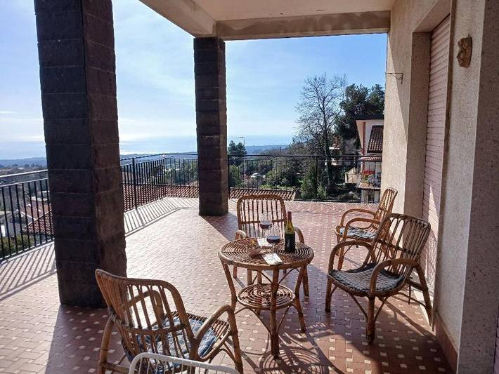 Casale per 3 persone, con giardino e panorama, adatto a famiglie con bambini in Sicilia