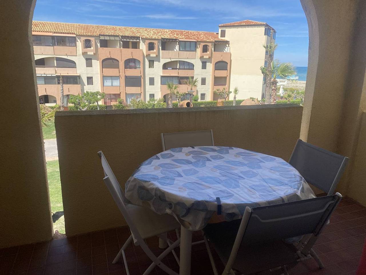 Ganzes Studio, Studio Kabine mit Terrasse und Parkplatz 100m vom Strand in Le Barcarès, Côte d'Améthyste